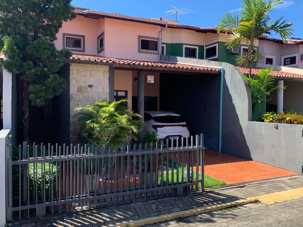 Casa em Condomínio - Venda - Sapiranga - Fortaleza - CE