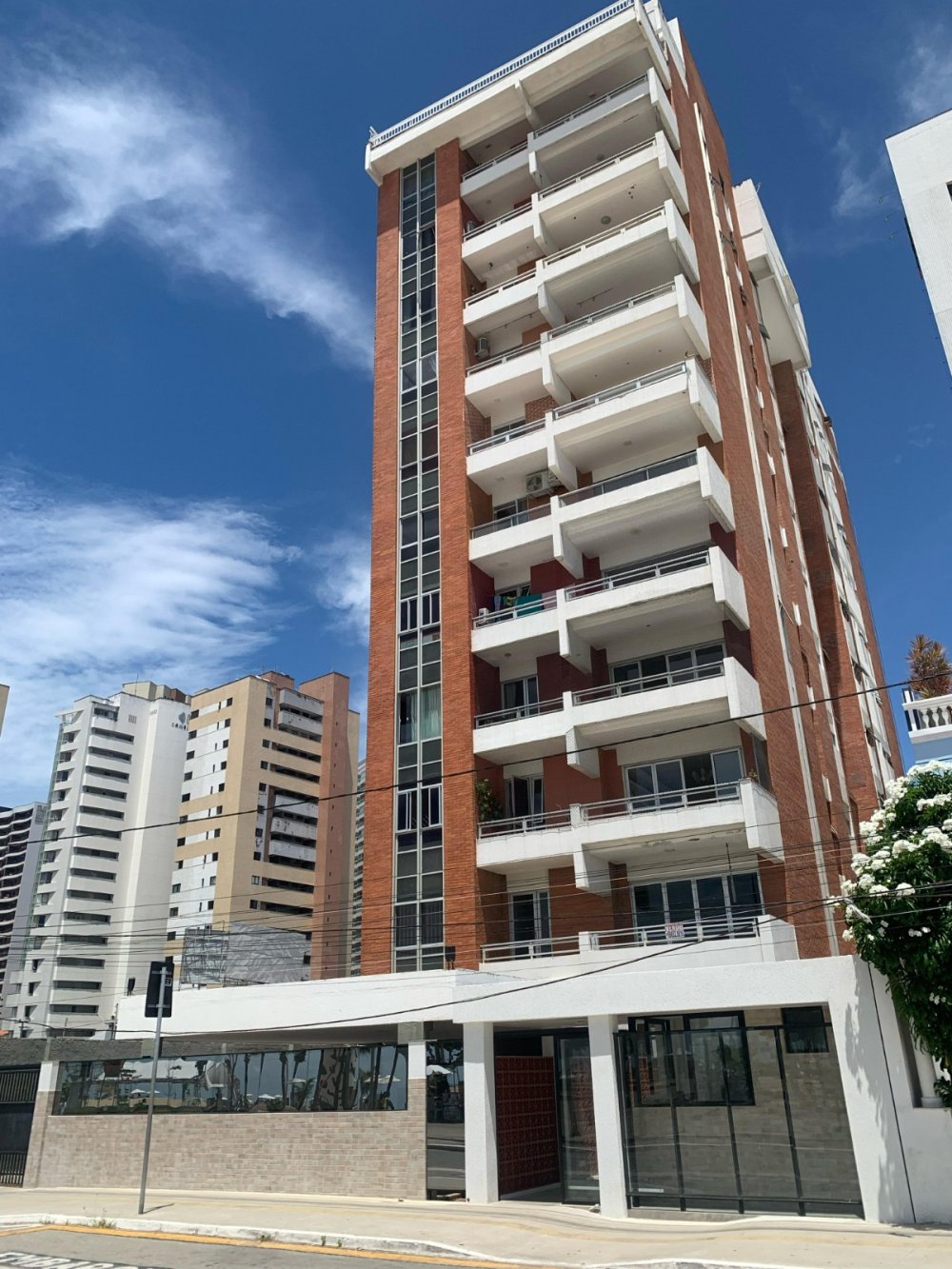 Apartamento - Venda - Praia de Iracema - Fortaleza - CE